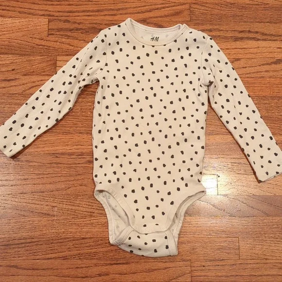 H&M toddler pajama set 18M - Picture 7 of 7